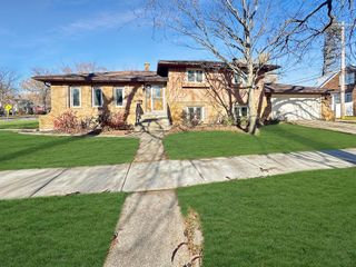 8019 Hohman Avenue, Munster, IN 46321