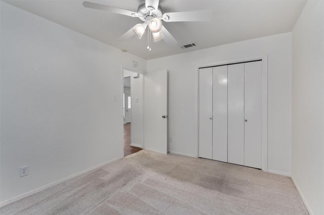 212 Rockcrest DR, Georgetown, TX 78628