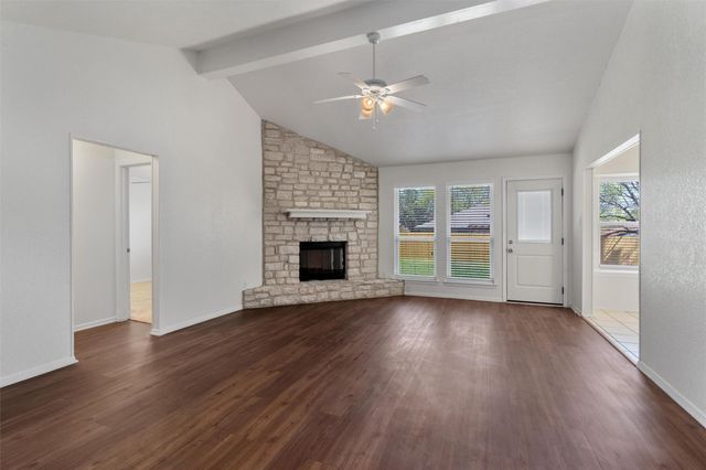 212 Rockcrest DR, Georgetown, TX 78628