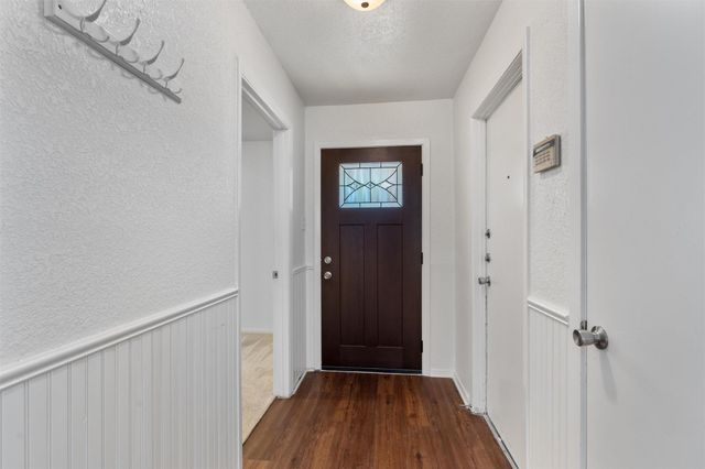 212 Rockcrest DR, Georgetown, TX 78628