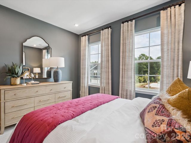 709 Bowery Place, Cramerton, NC 28032