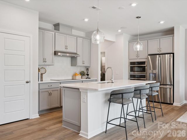 709 Bowery Place, Cramerton, NC 28032