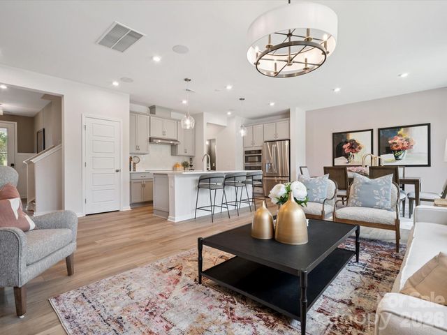 709 Bowery Place, Cramerton, NC 28032
