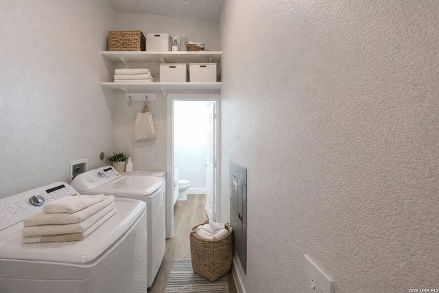 330 E Carson St Apt 3102, San Antonio, TX 78208