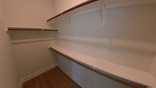 330 E Carson St Apt 3102, San Antonio, TX 78208