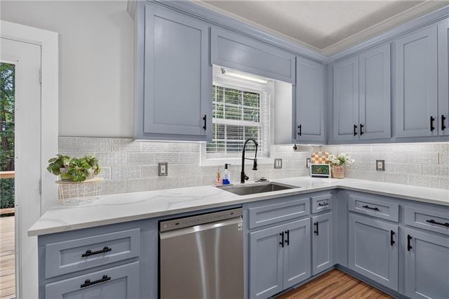 118 Nelson Oaks Drive, Ball Ground, GA 30107