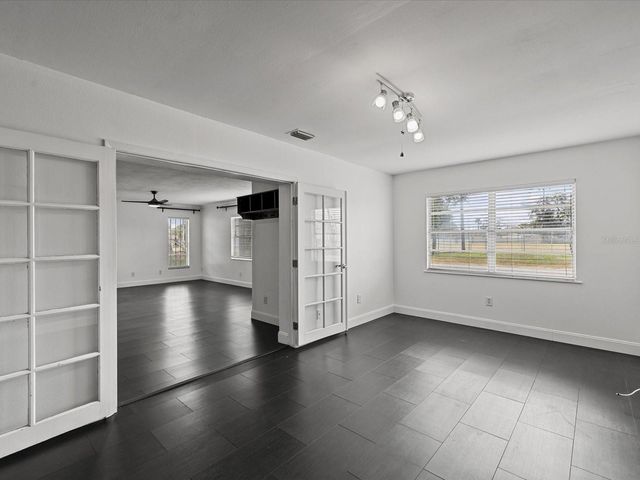 2113 W PERIO STREET, Tampa, FL 33612