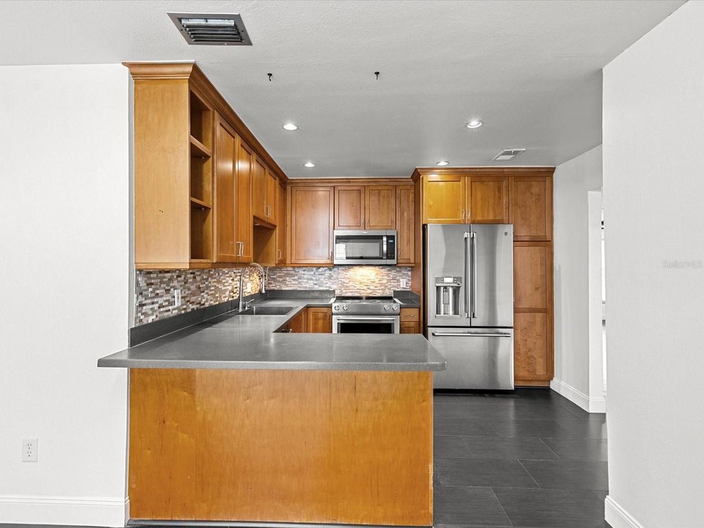 Image 12 of property listing at 2113 W PERIO STREET, Tampa, FL 33612