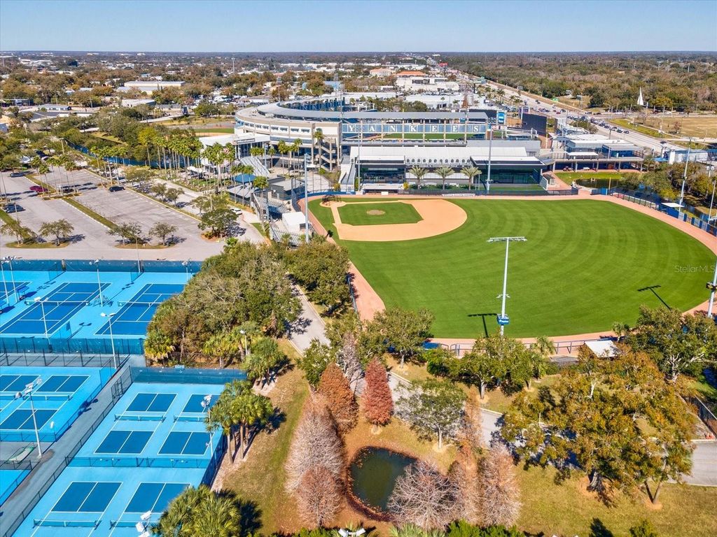 Image 38 of property listing at 2113 W PERIO STREET, Tampa, FL 33612