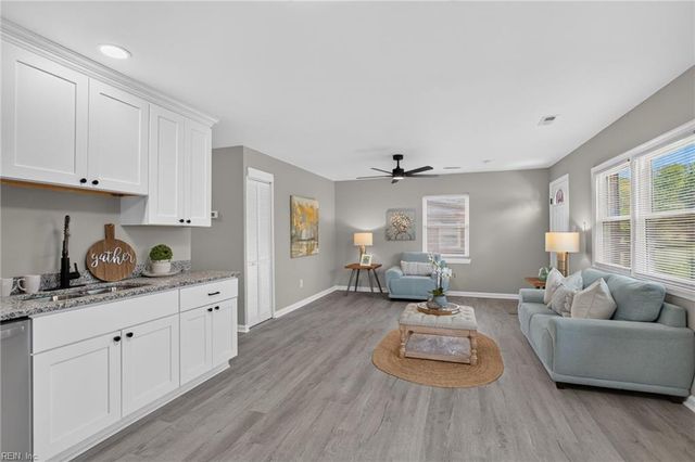 117 Jenness LN, Newport News, VA 23602