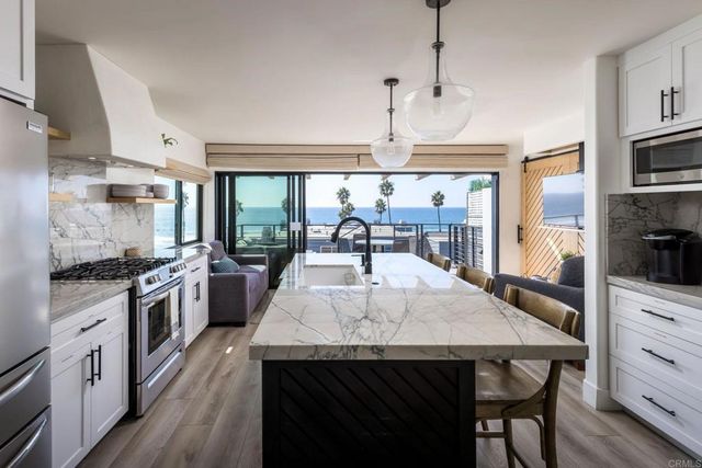 801 3 North Pacific St, Oceanside, CA 92054