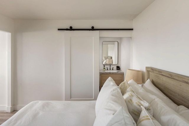 801 3 North Pacific St, Oceanside, CA 92054