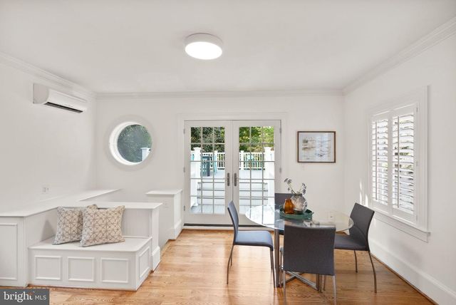 5246 LOUGHBORO RD NW, Washington, DC 20016