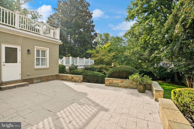 5246 LOUGHBORO RD NW, Washington, DC 20016