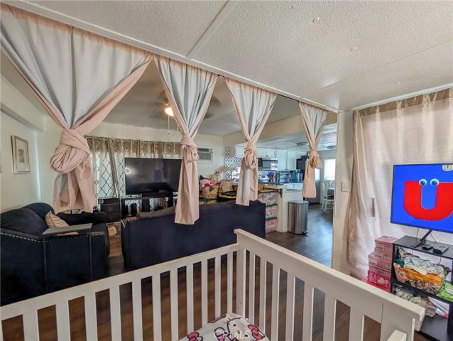 28 Jupiter, Palm Springs, CA 92264