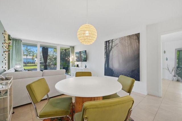108 Royal Park Drive 1d, Oakland Park, FL 33309