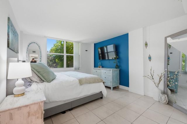 108 Royal Park Drive 1d, Oakland Park, FL 33309