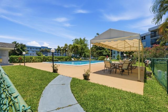108 Royal Park Drive 1d, Oakland Park, FL 33309
