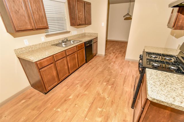 2446 Jonahs Way, Houston, TX 77073