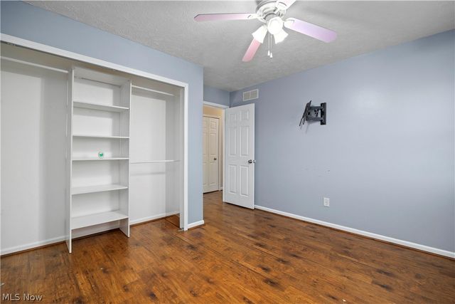 5943 Eastview Avenue, North Ridgeville, OH 44039