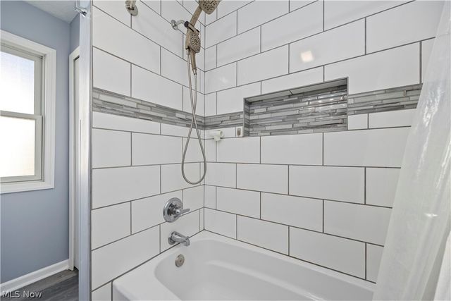 5943 Eastview Avenue, North Ridgeville, OH 44039