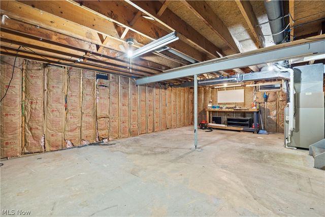 5943 Eastview Avenue, North Ridgeville, OH 44039