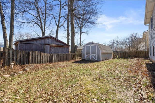 5943 Eastview Avenue, North Ridgeville, OH 44039