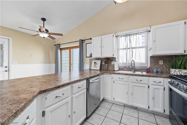 5943 Eastview Avenue, North Ridgeville, OH 44039