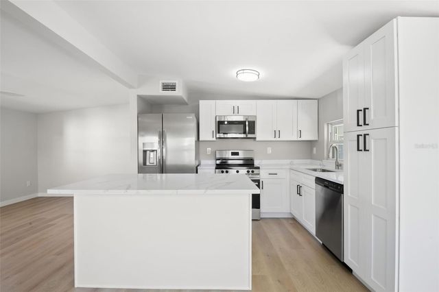 6823 MOUNT PLEASANT ROAD NE 37, St Petersburg, FL 33702