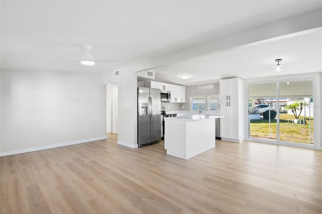 6823 MOUNT PLEASANT ROAD NE 37, St Petersburg, FL 33702