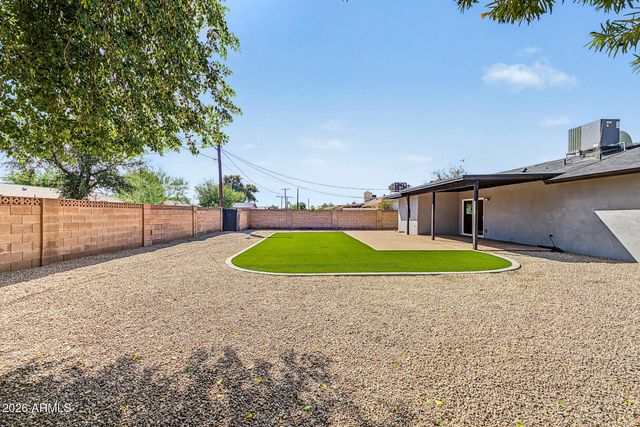 827 W ROMO JONES Street, Tempe, AZ 85281