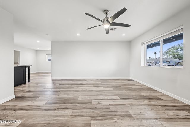827 W ROMO JONES Street, Tempe, AZ 85281
