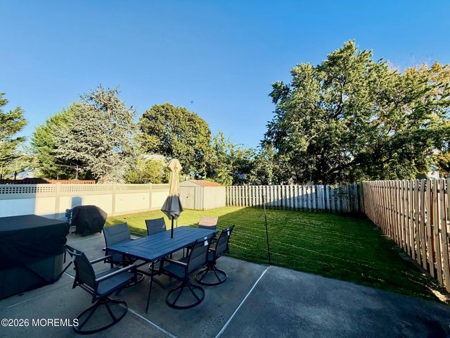 45 Pine Street, Keyport, NJ 07735