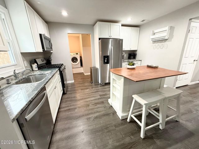 45 Pine Street, Keyport, NJ 07735