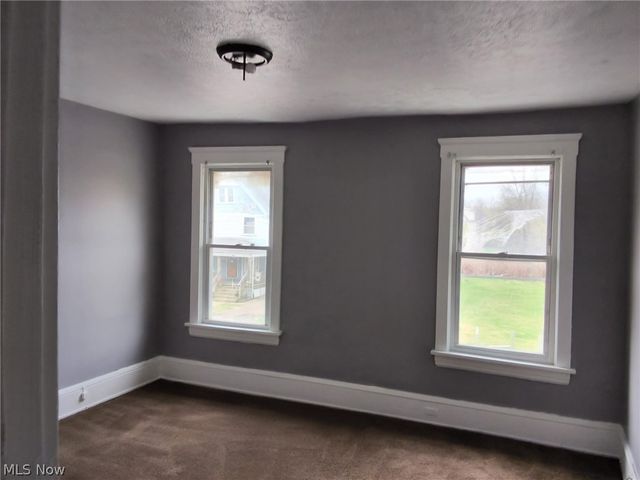 1653 Elberon Avenue, East Cleveland, OH 44112