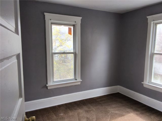 1653 Elberon Avenue, East Cleveland, OH 44112