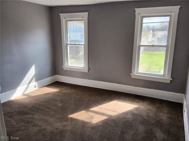 1653 Elberon Avenue, East Cleveland, OH 44112