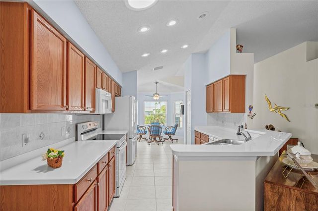 11250 HOLLANDER AVENUE, Hudson, FL 34667