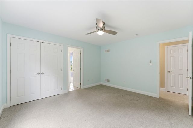 121 Windermere Ct, Peters Twp, PA 15317