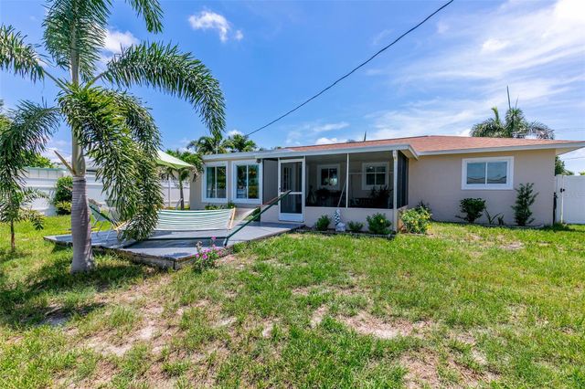 6348 115TH LANE, Seminole, FL 33772
