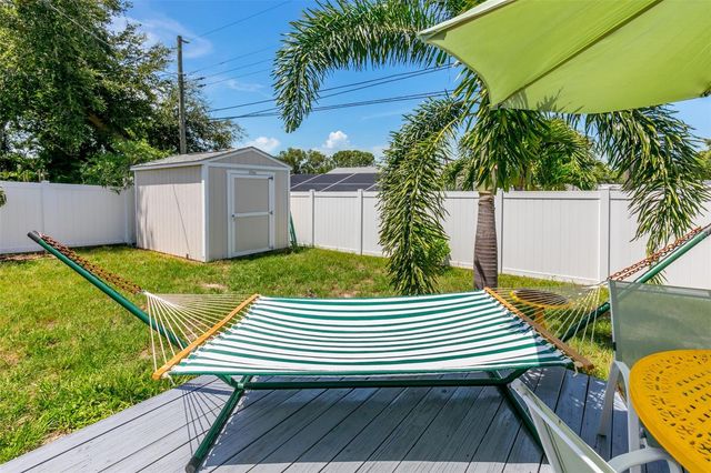 6348 115TH LANE, Seminole, FL 33772