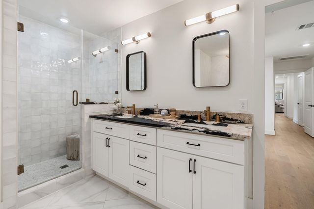 10726 Russett Drive, Houston, TX 77042