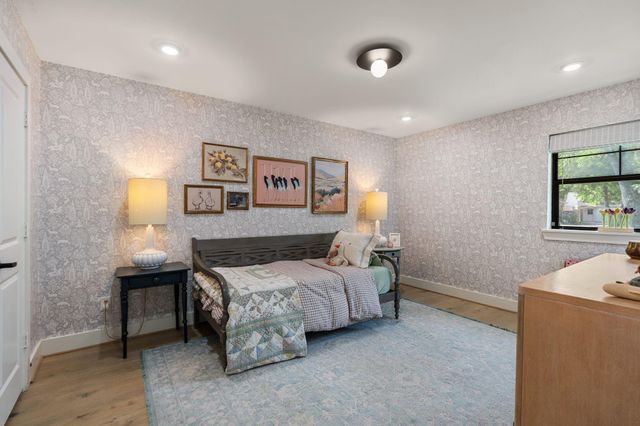 10726 Russett Drive, Houston, TX 77042