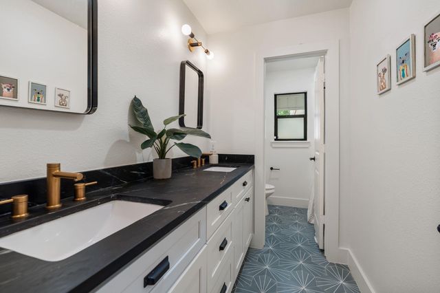 10726 Russett Drive, Houston, TX 77042