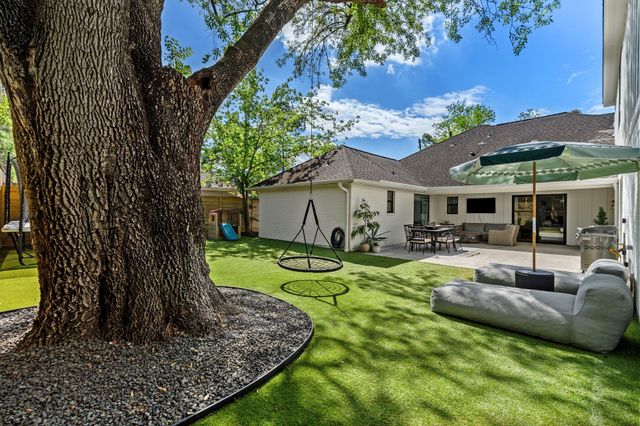 10726 Russett Drive, Houston, TX 77042