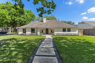 10726 Russett Drive, Houston, TX 77042