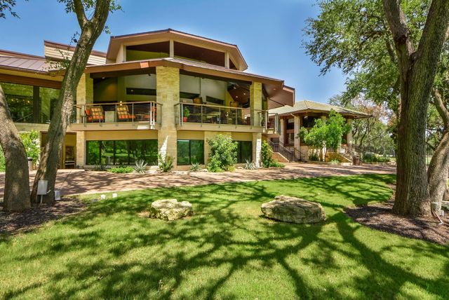 13 Autumn Oaks DR, Lakeway, TX 78738