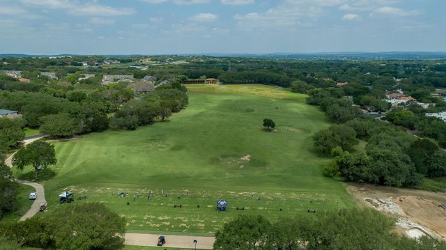 13 Autumn Oaks DR, Lakeway, TX 78738