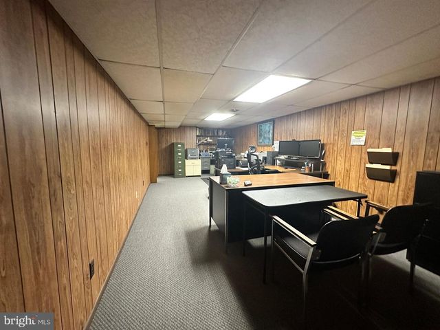 575 ROYAL DR, Vineland, NJ 08360