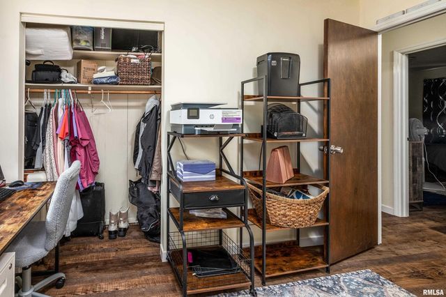 2017 W NORWOOD Drive, Carbondale, IL 62901